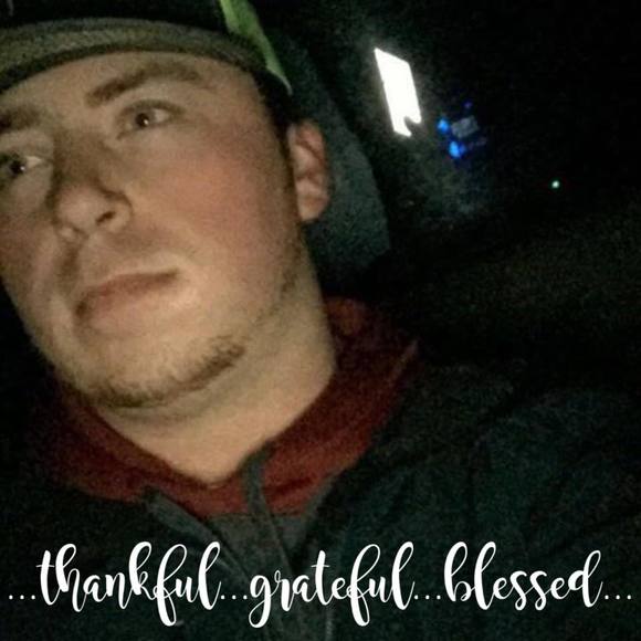 Meet your Posher, Hunter - Picture 1 of 1